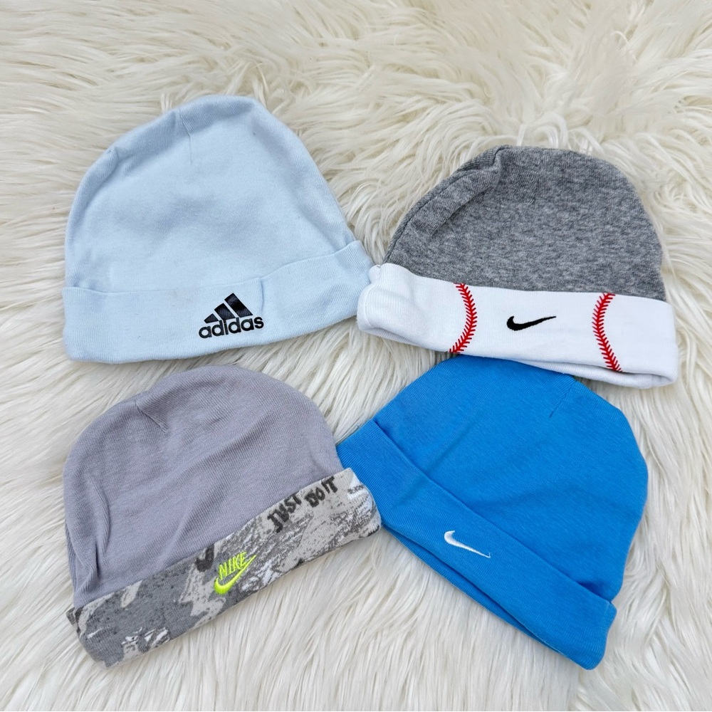 ⭐️3 for $20⭐️ Adidas and Nike Beanie Set